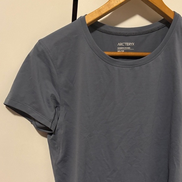Arc'teryx Slate Gray Short Sleeve Tee - Picture 6 of 8